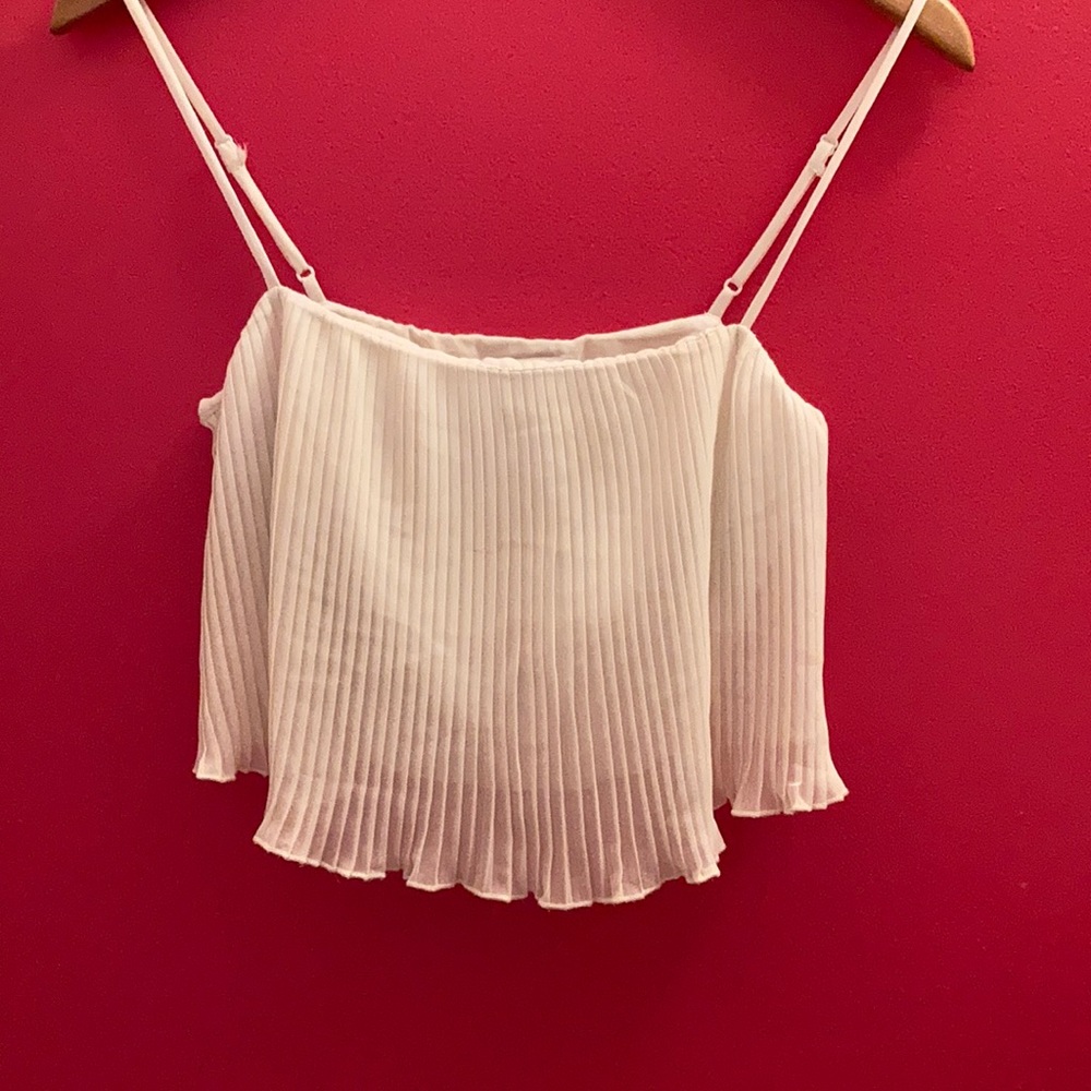 Feminine pleated brami